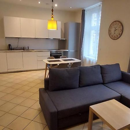 Apartament Zwyciestwa 45 Gliwice Buitenkant foto