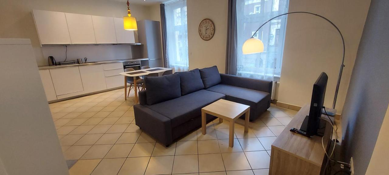 Apartament Zwyciestwa 45 Gliwice Buitenkant foto
